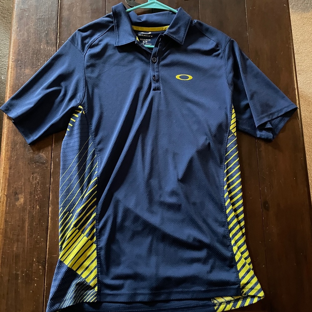 Oakley Navy and Green Polo Shirt Small